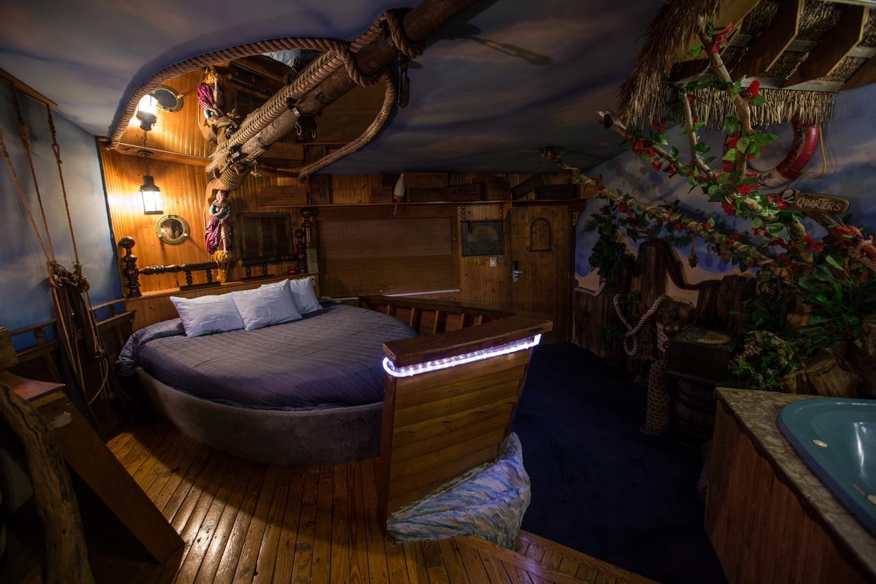 Feather Nest Inn (Adults Only) Cherry Hills Village 外观 照片